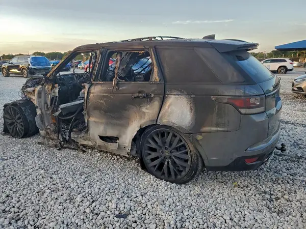 SALWZ2FE5HA132295 2017 LAND ROVER RANGE ROVER - Image 2