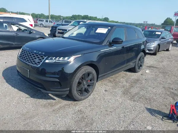 SALYA2EX2KA212695 2019 LAND ROVER RANGE ROVER VELAR - Image 2
