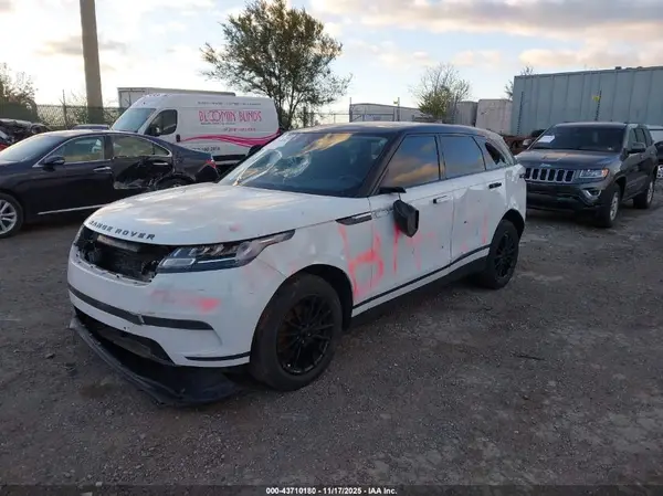 SALYA2EX8KA214340 2019 LAND ROVER RANGE ROVER VELAR - Image 2