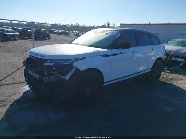 SALYA2EX8KA215682 2019 LAND ROVER RANGE ROVER VELAR - Image 2