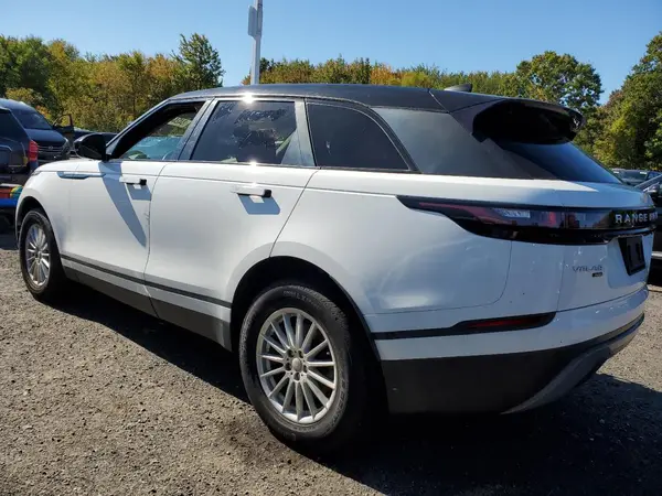 SALYA2EX8KA217609 2019 LAND ROVER RANGE ROVER VELAR - Image 2