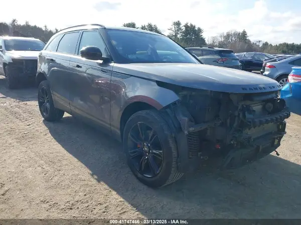 SALYB2EV4KA789188 2019 LAND ROVER RANGE ROVER VELAR - Image 1