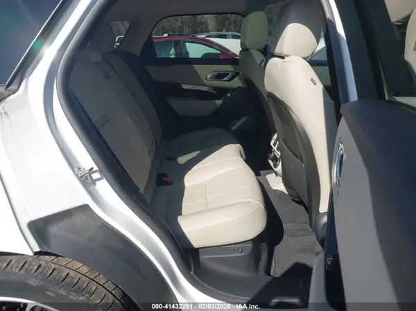 SALYB2EV5KA794335 2019 LAND ROVER RANGE ROVER VELAR - Image 8