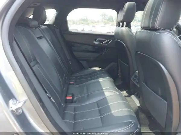 SALYB2EX0KA798990 2019 LAND ROVER RANGE ROVER VELAR - Image 8