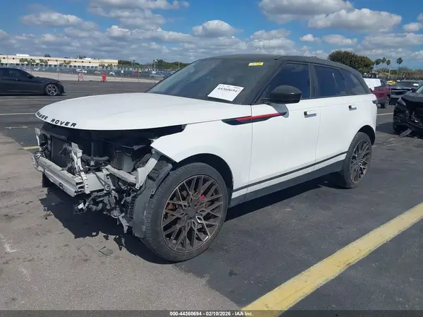 SALYB2EX1KA795029 2019 LAND ROVER RANGE ROVER VELAR - Image 2