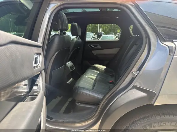 SALYB2EX4KA212887 2019 LAND ROVER RANGE ROVER VELAR - Image 8