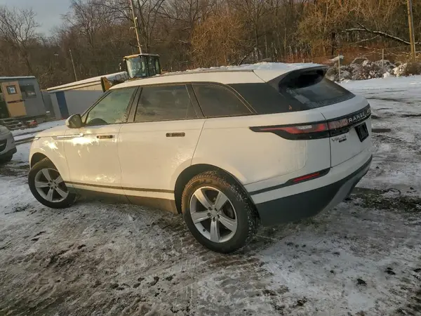 SALYB2EX4KA215725 2019 LAND ROVER RANGE ROVER VELAR - Image 2