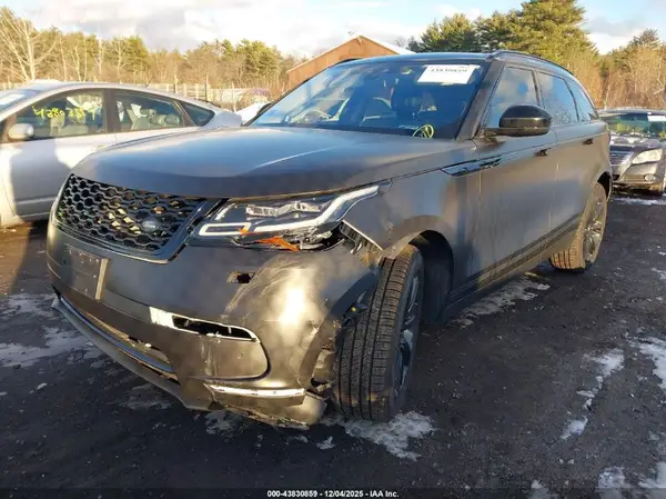 SALYB2EX4KA223694 2019 LAND ROVER RANGE ROVER VELAR - Image 2