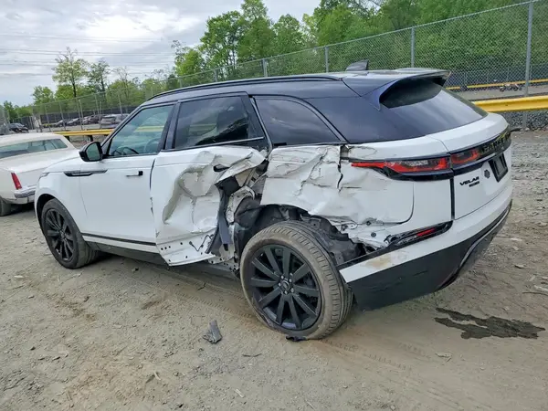 SALYB2EX4KA235313 2019 LAND ROVER RANGE ROVER - Image 2