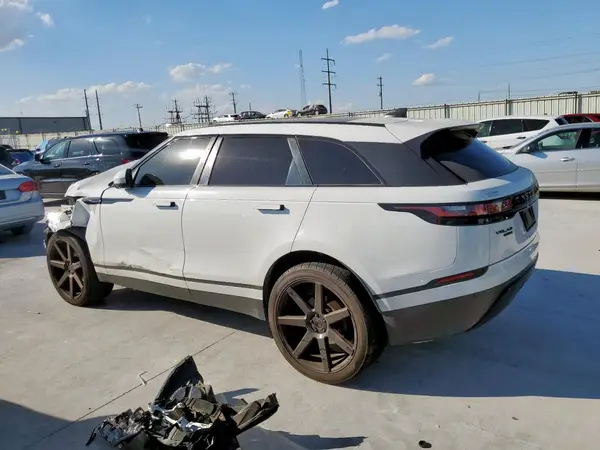 SALYB2EX4KA795820 2019 LAND ROVER RANGE ROVER VELAR - Image 2