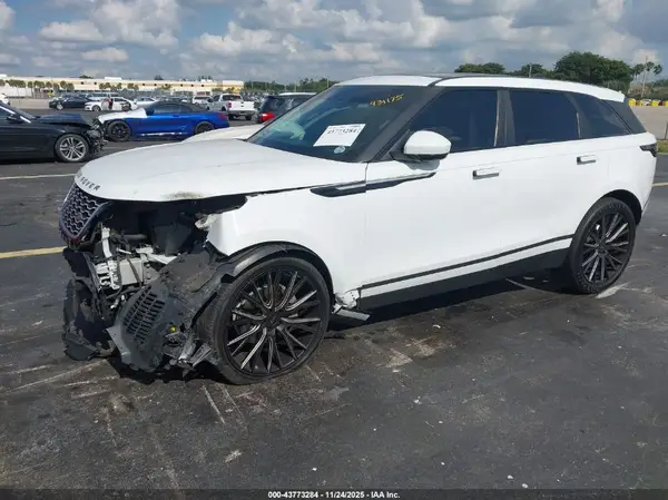 SALYB2EX5LA255250 2020 LAND ROVER RANGE ROVER VELAR - Image 2