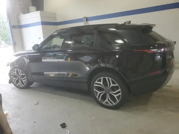 SALYB2EX6KA210400 2019 LAND ROVER RANGE ROVER VELAR - Image 2