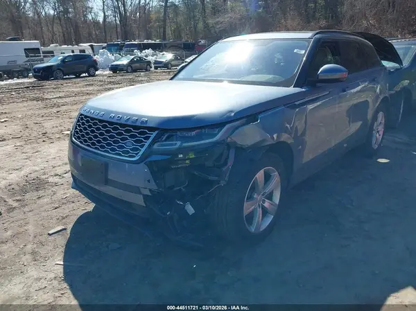 SALYB2EX6KA791896 2019 LAND ROVER RANGE ROVER VELAR - Image 2