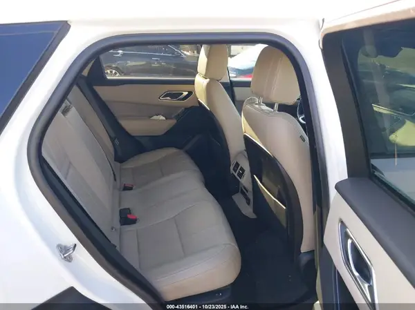 SALYB2EX7KA783564 2019 LAND ROVER RANGE ROVER VELAR - Image 8