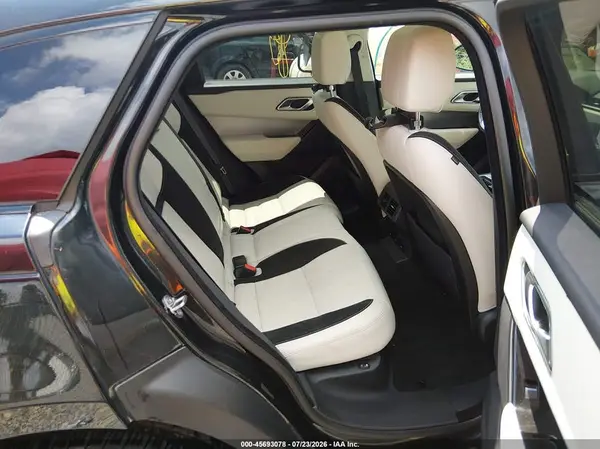 SALYB2EX7KA797805 2019 LAND ROVER RANGE ROVER VELAR - Image 8