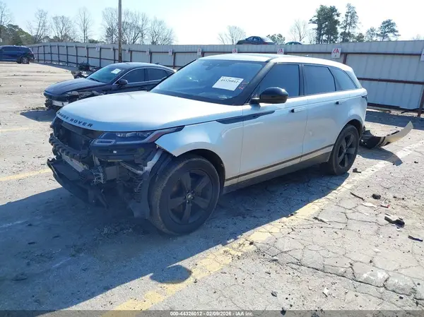 SALYB2EX8LA261768 2020 LAND ROVER RANGE ROVER VELAR - Image 2