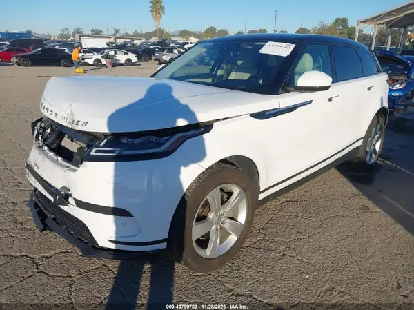 SALYB2EX8LA272561 2020 LAND ROVER RANGE ROVER VELAR - Image 2