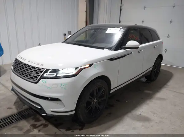 SALYB2EXXLA270584 2020 LAND ROVER RANGE ROVER VELAR - Image 2
