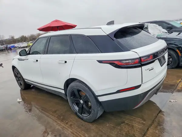 SALYB2RN3JA709615 2018 LAND ROVER RANGE ROVER - Image 2