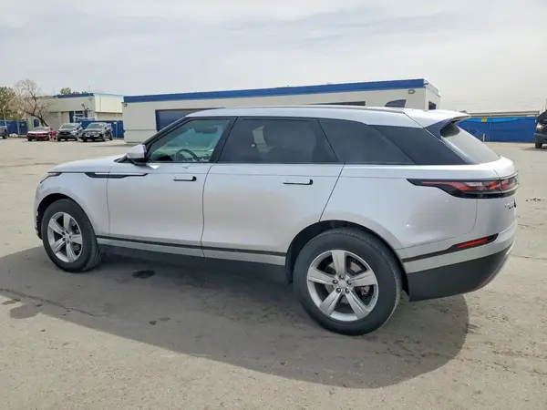 SALYB2RN5JA715741 2018 LAND ROVER RANGE ROVER - Image 2