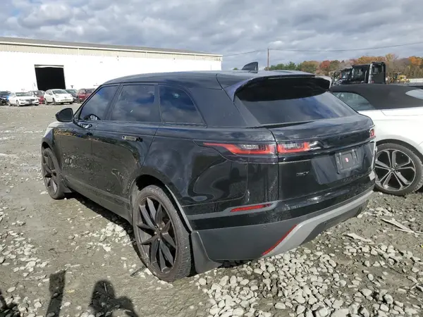 SALYB2RN5JA732006 2018 LAND ROVER RANGE ROVER VELAR - Image 2