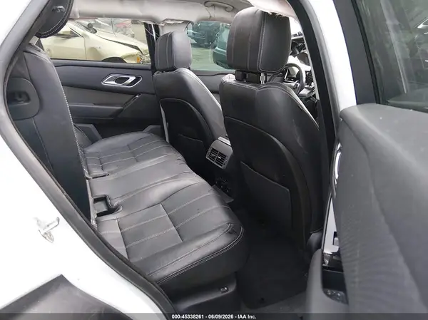 SALYB2RN5JA770366 2018 LAND ROVER RANGE ROVER VELAR - Image 8