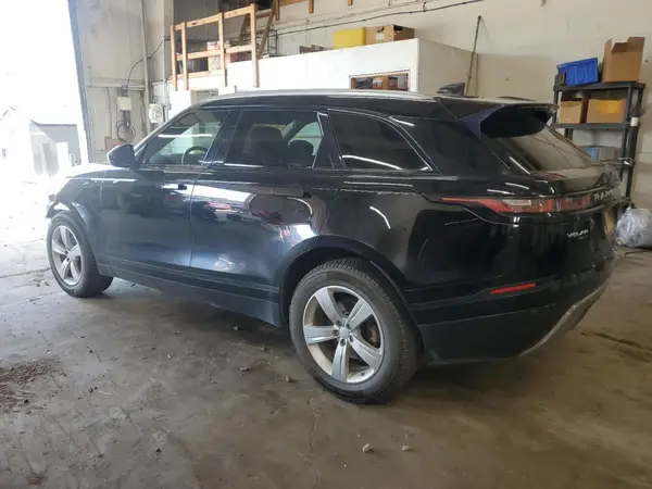 SALYB2RN7JA717779 2018 LAND ROVER RANGE ROVER VELAR - Image 2