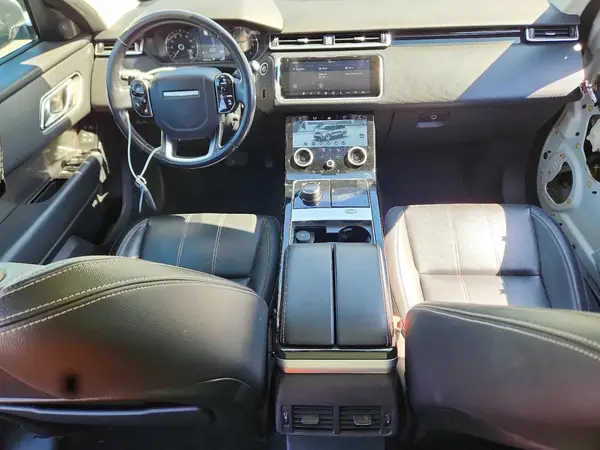 SALYB2RNXJA761985 2018 LAND ROVER RANGE ROVER - Image 8