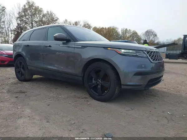SALYB2RV0JA714755 2018 LAND ROVER RANGE ROVER VELAR - Image 1