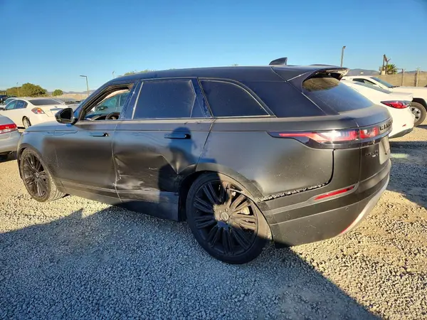 SALYB2RV0JA718658 2018 LAND ROVER RANGE ROVER VELAR - Image 2