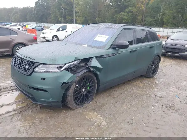 SALYB2RV0JA755631 2018 LAND ROVER RANGE ROVER VELAR - Image 2