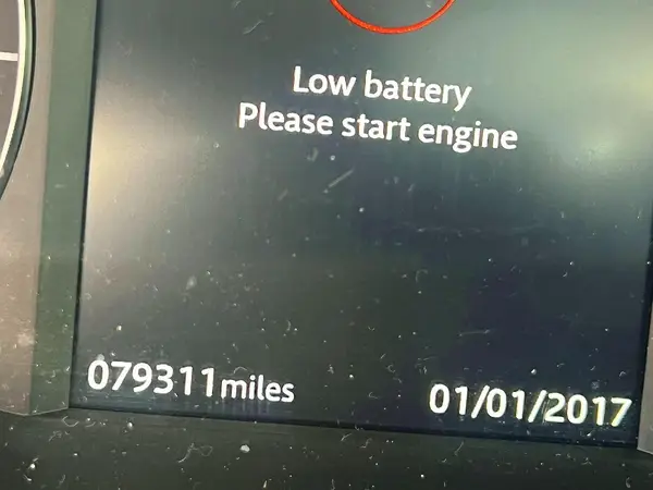 SALYB2RV1JA712156 2018 LAND ROVER RANGE ROVER VELAR - Image 8
