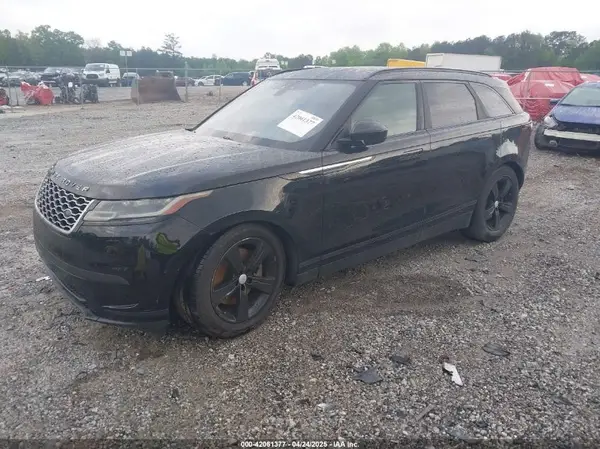 SALYB2RV1JA755069 2018 LAND ROVER RANGE ROVER VELAR - Image 2
