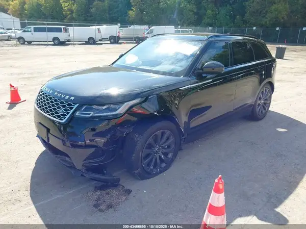 SALYB2RV1JA761289 2018 LAND ROVER RANGE ROVER VELAR - Image 2