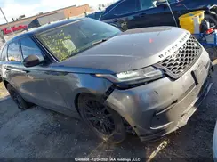 SALYB2RV1JA761633 2018 LAND ROVER RANGE ROVER VELAR