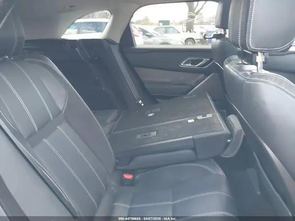 SALYB2RV2JA747210 2018 LAND ROVER RANGE ROVER VELAR - Image 8