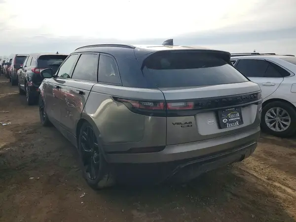 SALYB2RV3JA734126 2018 LAND ROVER RANGE ROVER VELAR - Image 2
