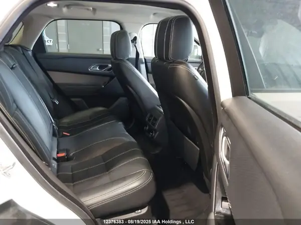 SALYB2RV3JA754988 2018 LAND ROVER RANGE ROVER VELAR - Image 8