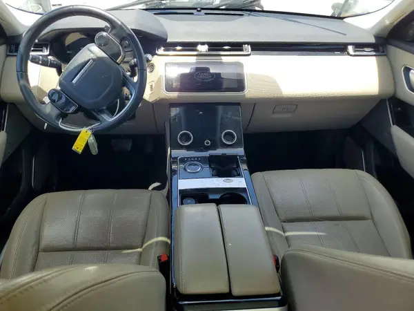 SALYB2RV3JA768485 2018 LAND ROVER RANGE ROVER VELAR - Image 8