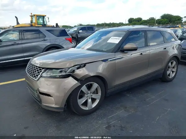SALYB2RV4JA708585 2018 LAND ROVER RANGE ROVER VELAR - Image 2