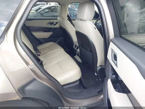 SALYB2RV4JA708585 2018 LAND ROVER RANGE ROVER VELAR - Image 8