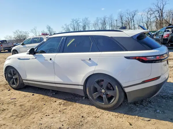 SALYB2RV4JA769127 2018 LAND ROVER RANGE ROVER - Image 2