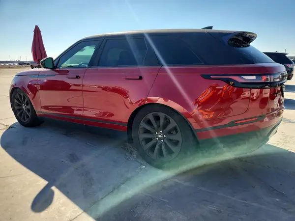 SALYB2RV5JA709647 2018 LAND ROVER RANGE ROVER VELAR - Image 2