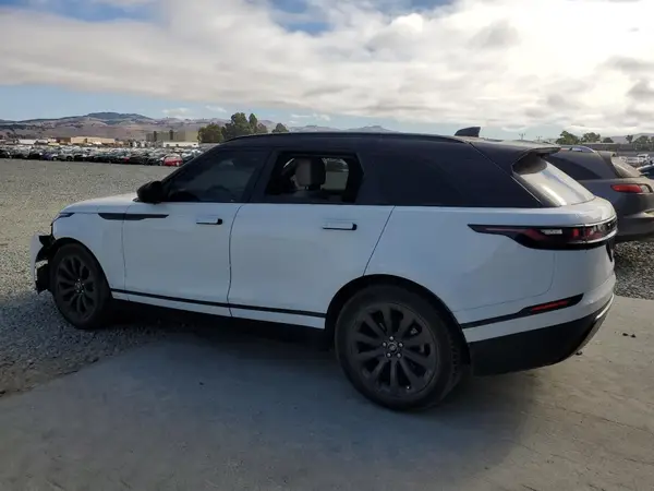 SALYB2RV5JA756600 2018 LAND ROVER RANGE ROVER VELAR - Image 2