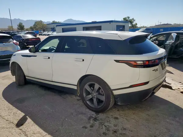 SALYB2RV6JA725291 2018 LAND ROVER RANGE ROVER VELAR - Image 2
