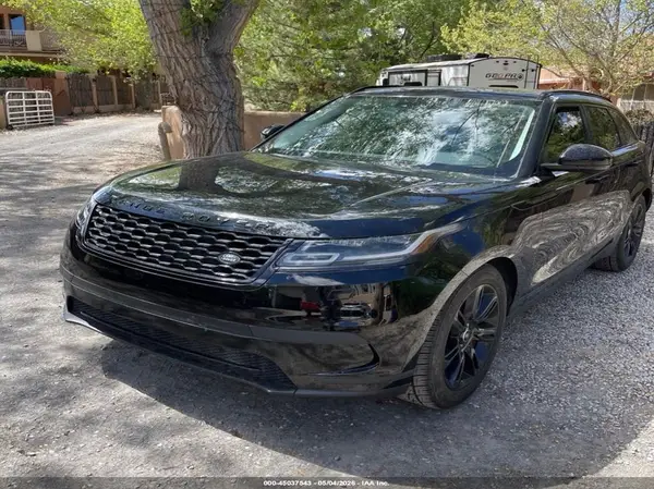 SALYB2RV6JA754094 2018 LAND ROVER RANGE ROVER VELAR - Image 2
