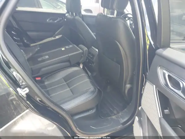 SALYB2RV6JA758226 2018 LAND ROVER RANGE ROVER VELAR - Image 8