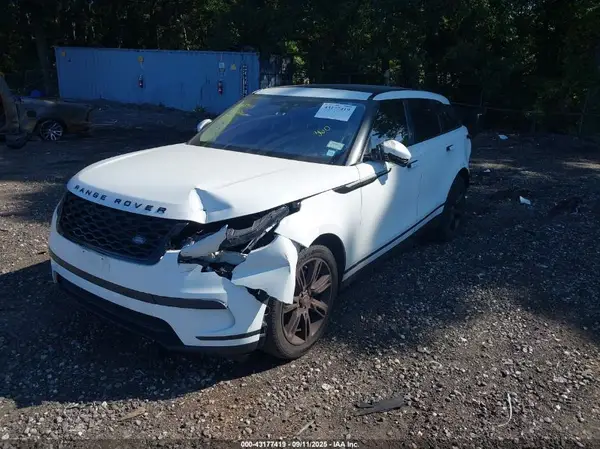 SALYB2RV7JA714994 2018 LAND ROVER RANGE ROVER VELAR - Image 2