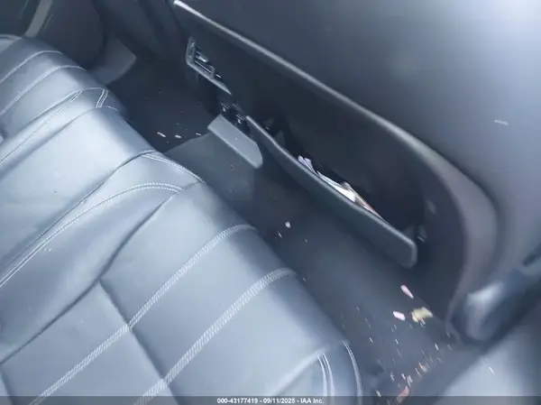 SALYB2RV7JA714994 2018 LAND ROVER RANGE ROVER VELAR - Image 8