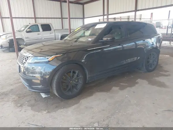 SALYB2RV8JA712784 2018 LAND ROVER RANGE ROVER VELAR - Image 2